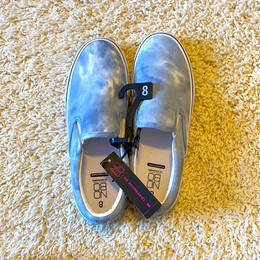 •sneaker shoes•